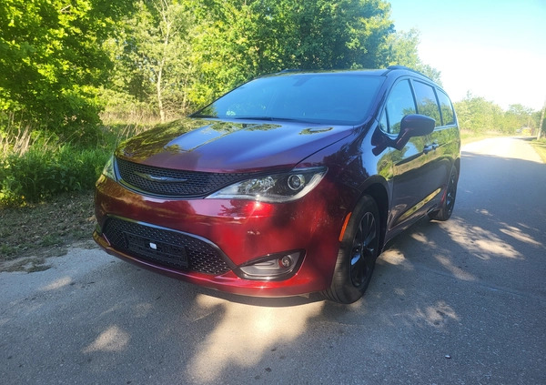 Chrysler Pacifica cena 116000 przebieg: 23000, rok produkcji 2019 z Nowy Targ małe 191
